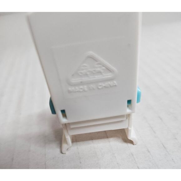 Dollhouse Mirrored Vanity Blue White Pink Dresser Drawer opens Toys R Us - Picture 4 of 6